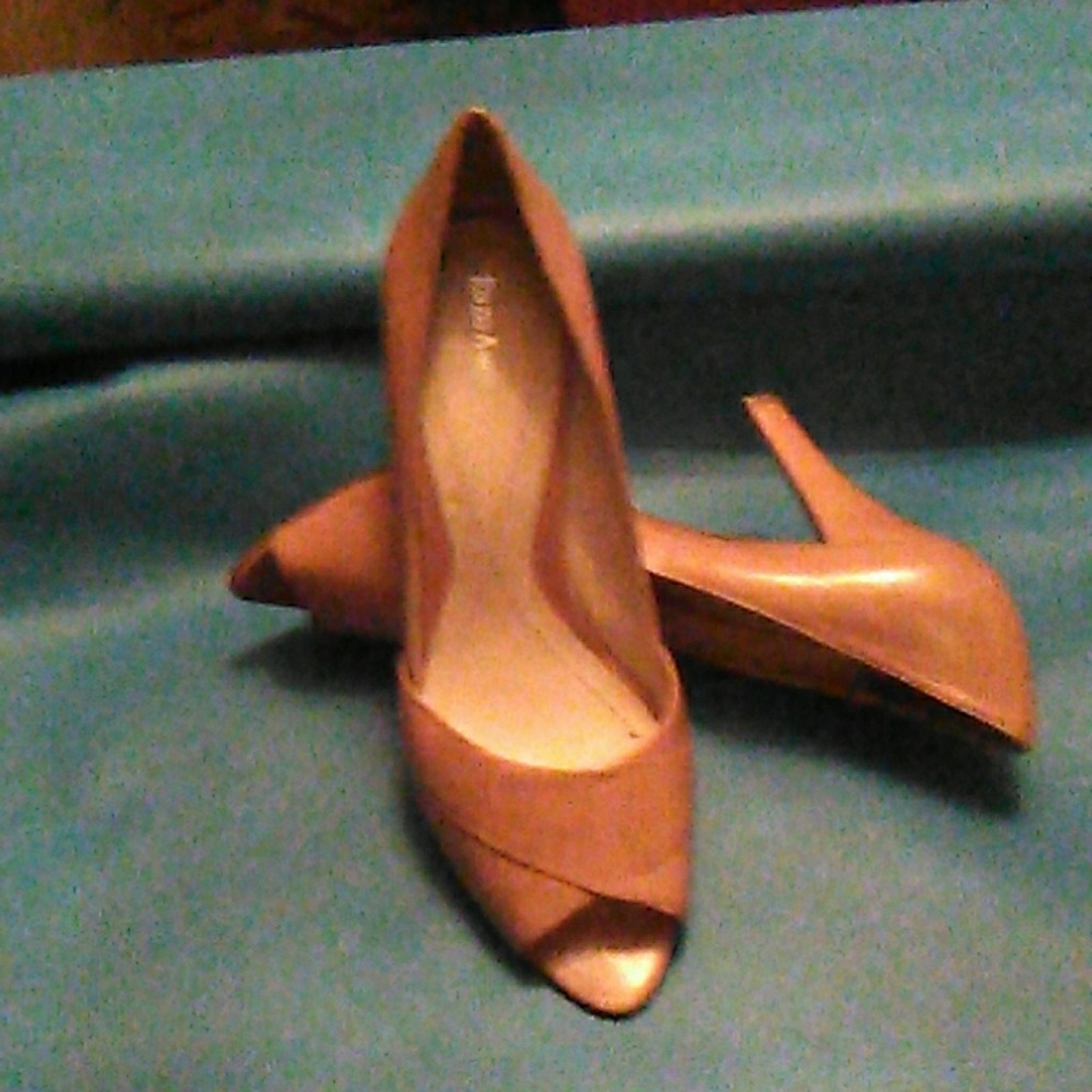 Ladies heels